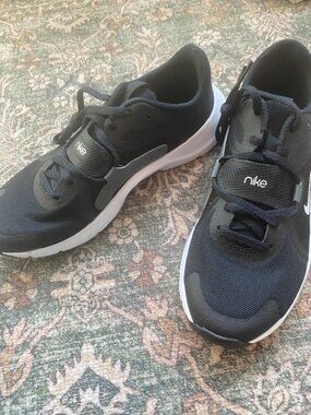NWT Nike Sneakers